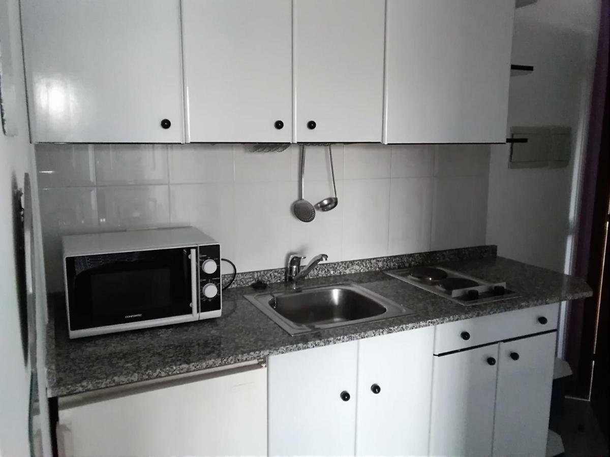 Apartamentos Blanco Y Negro A Guarda Exterior foto